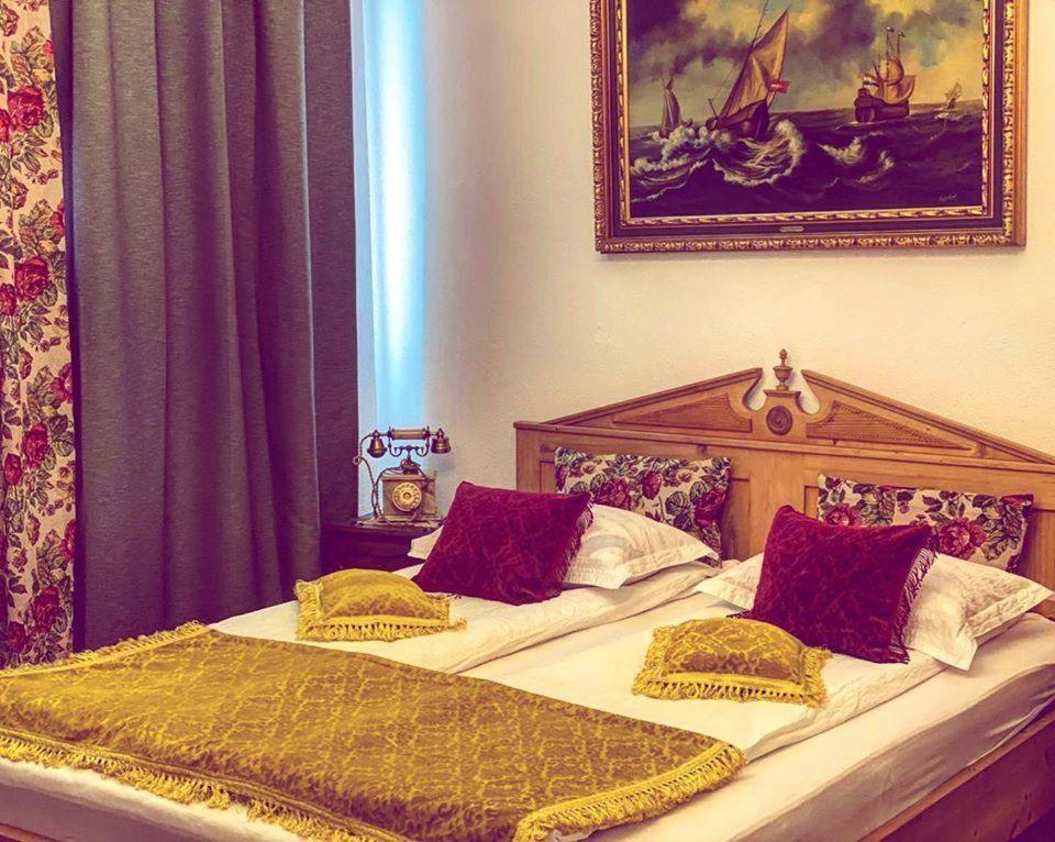 Hotel Casa Rosca Sighişoara Esterno foto